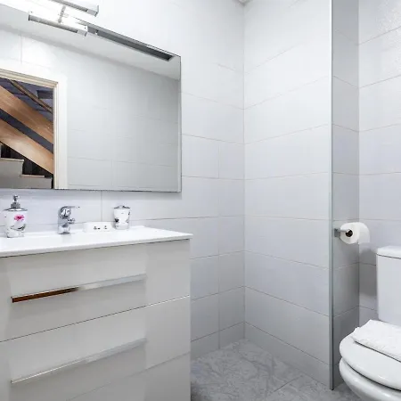아파트 2d2 Beautiful Oasis 3 Bedrooms Duplex *