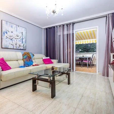 2d2 Beautiful Oasis 3 Bedrooms Duplex Lejlighed *