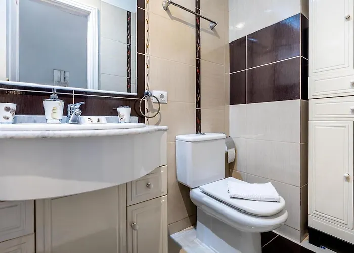 2d2 Beautiful Oasis 3 Bedrooms Duplex アパート *